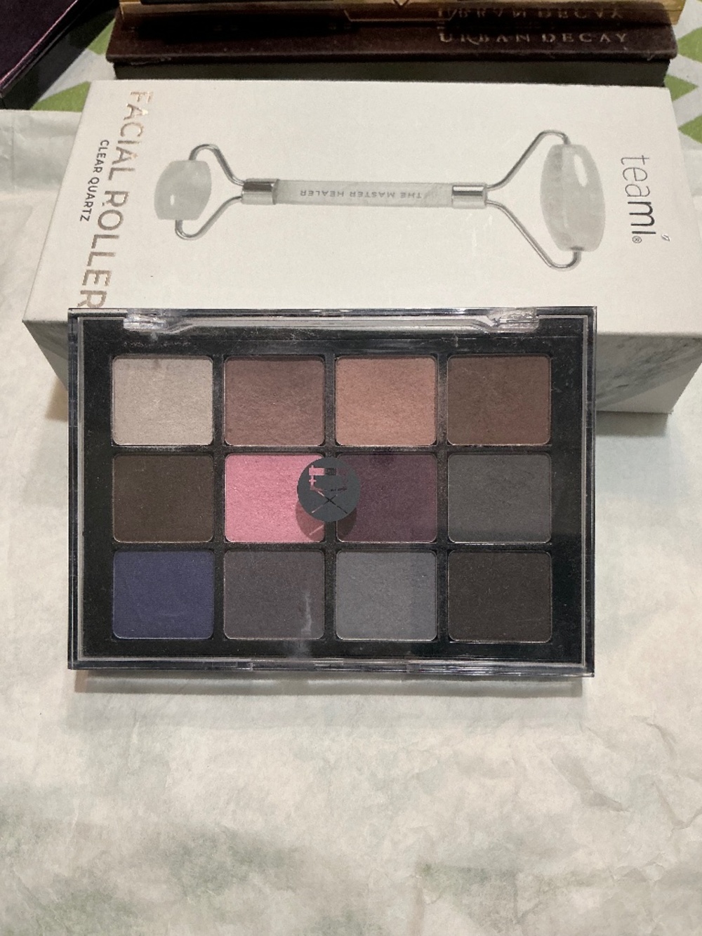 VISEART professional make-up • paris Professional palette 07 Cool Matte